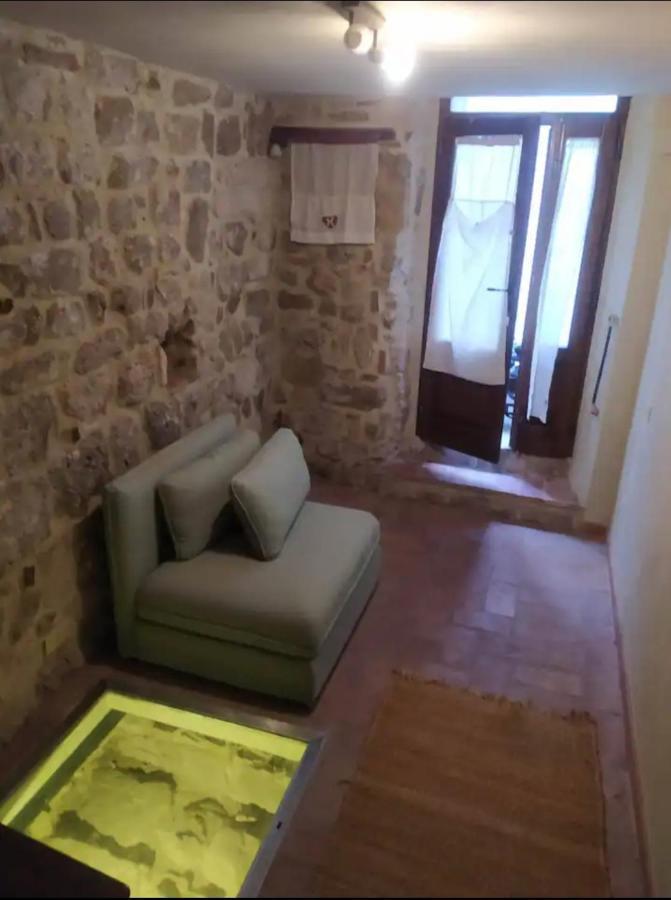Casa Contadina in borgo medievale, Tuscany Monteguidi Esterno foto